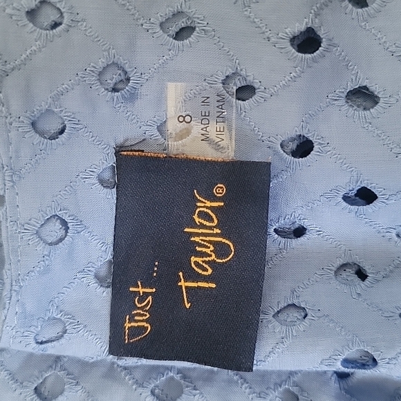 NEW Just Taylor Cotton Eyelet Smocked Waist Lined Dress Size 8 - Picture 4 of 5